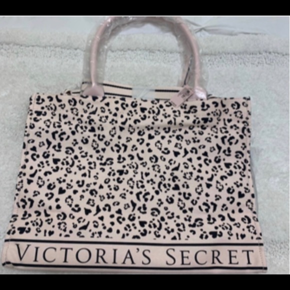 Victoria's Secret Leopard Beach Tote Bag - NWT!! - Picture 5 of 10